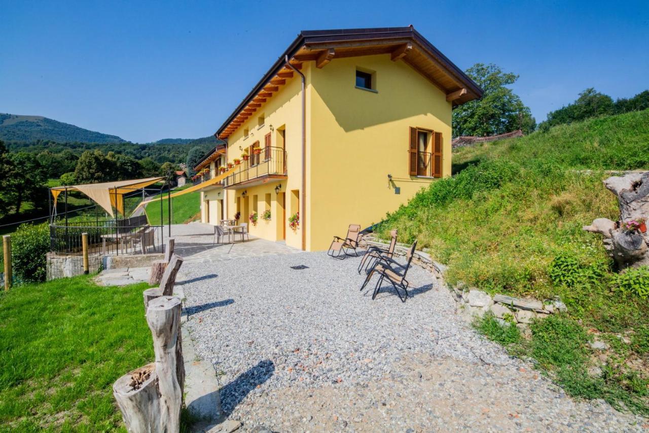 Agriturismo La Cascina B&B Сан-Феделе-Інтельві Екстер'єр фото