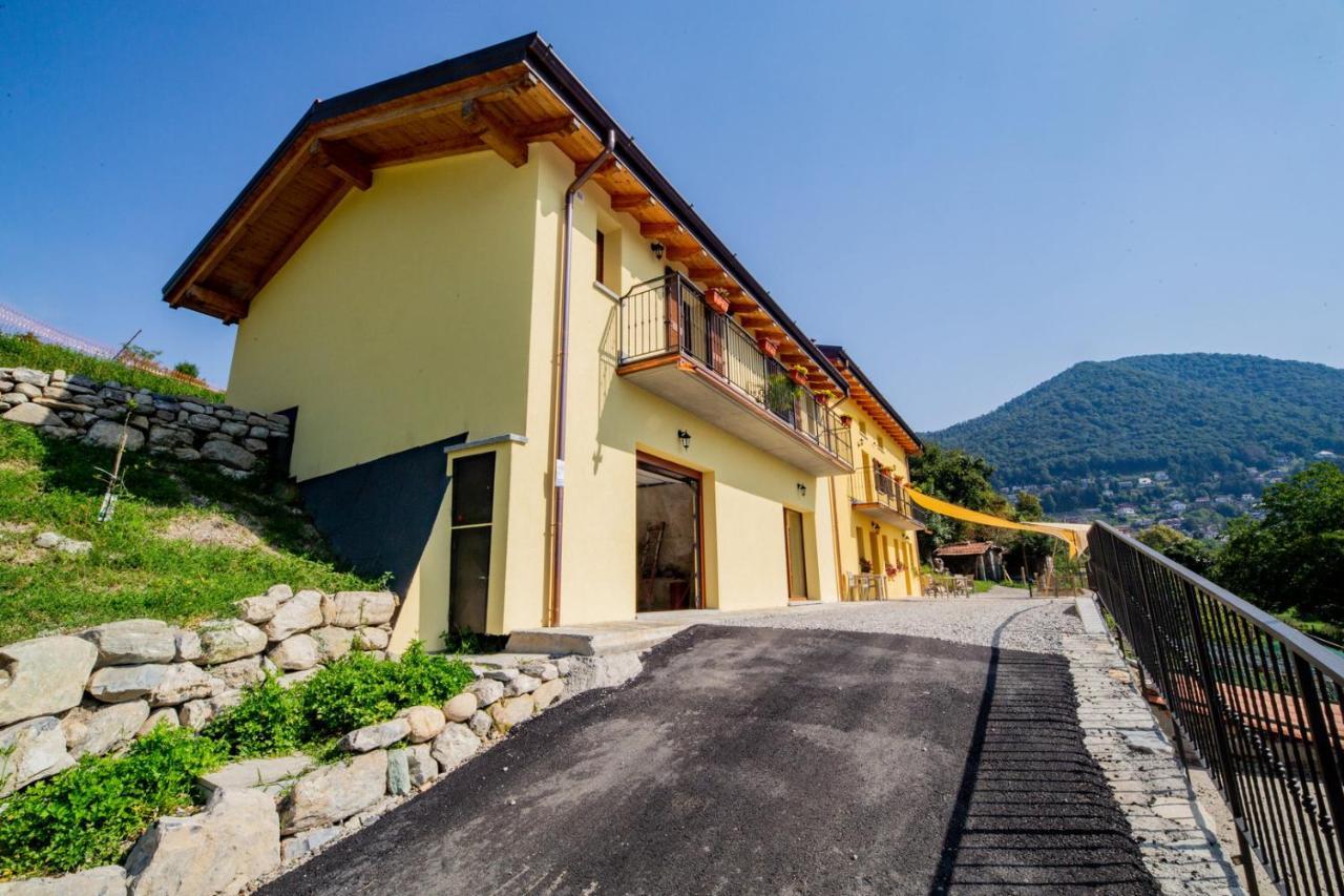 Agriturismo La Cascina B&B Сан-Феделе-Інтельві Екстер'єр фото